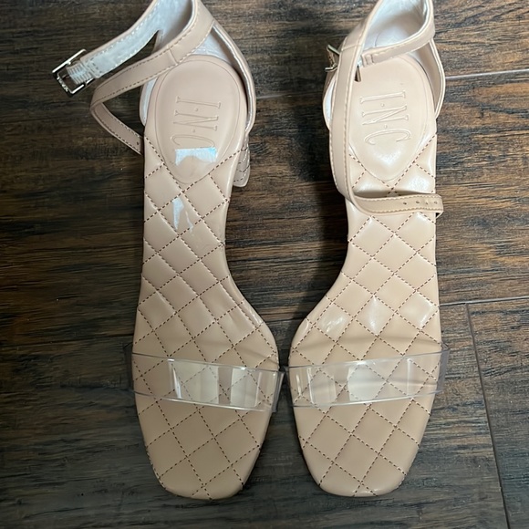 I.N.C international concepts beige, hi heel sandal strap around the ankle size 8 - Picture 2 of 4